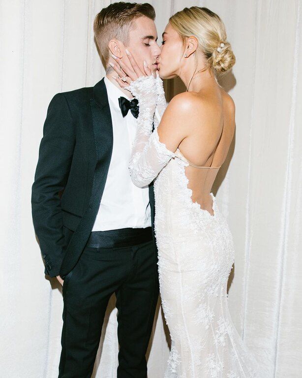 #11. Justin Bieber – 123 εκ.