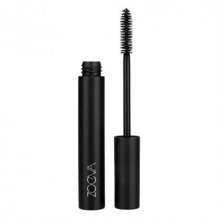 ZOOVA, GRAPHIC LASH MASCARA 12,95€. Έχει απίστευτα έντονο, μαύρο χρώμα!
