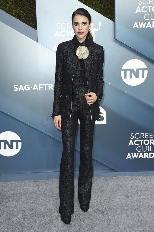 H Margaret Qualley με Chanel