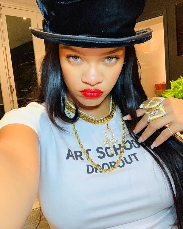 Η Rihanna μόλις χώρισε και ήδη ερωτεύτηκε διάσημο τραγουδιστή