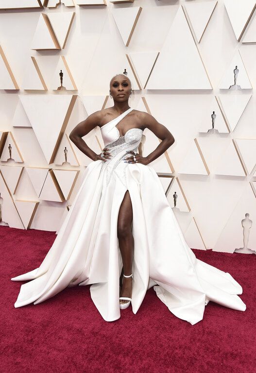 Η Cynthia Erivo με Versace