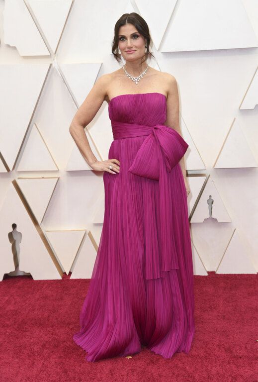 Η Idina Menzel με J.Mendel
