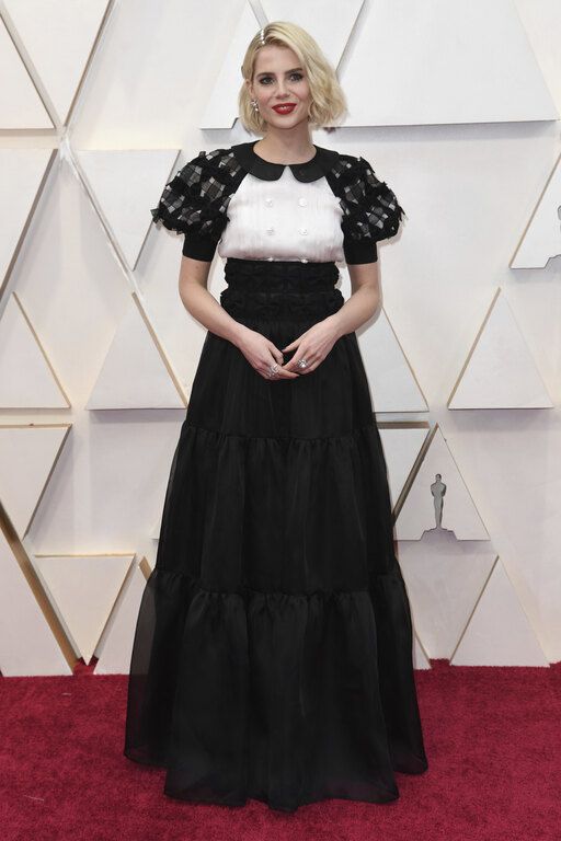 Η Lucy Boynton με Chanel