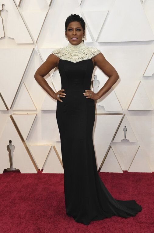 Η Tamron Hall με THEIA Couture