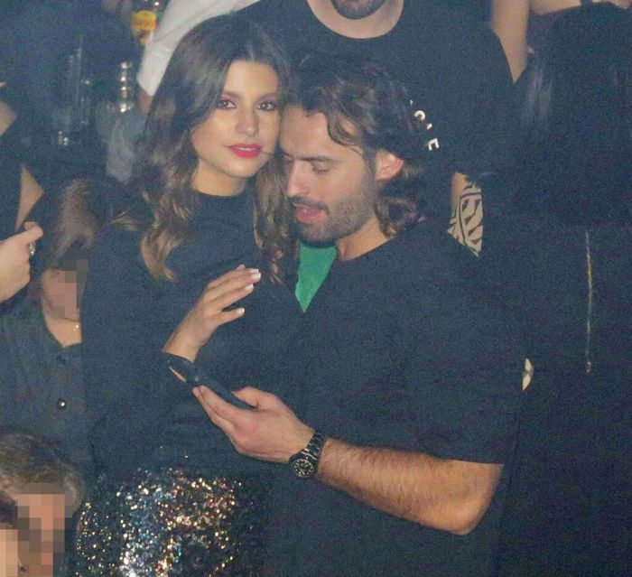 Πιο ερωτευμένη από ποτέ η Δανάη Παππά στο πλευρό του κούκλοου αγαπημένου της