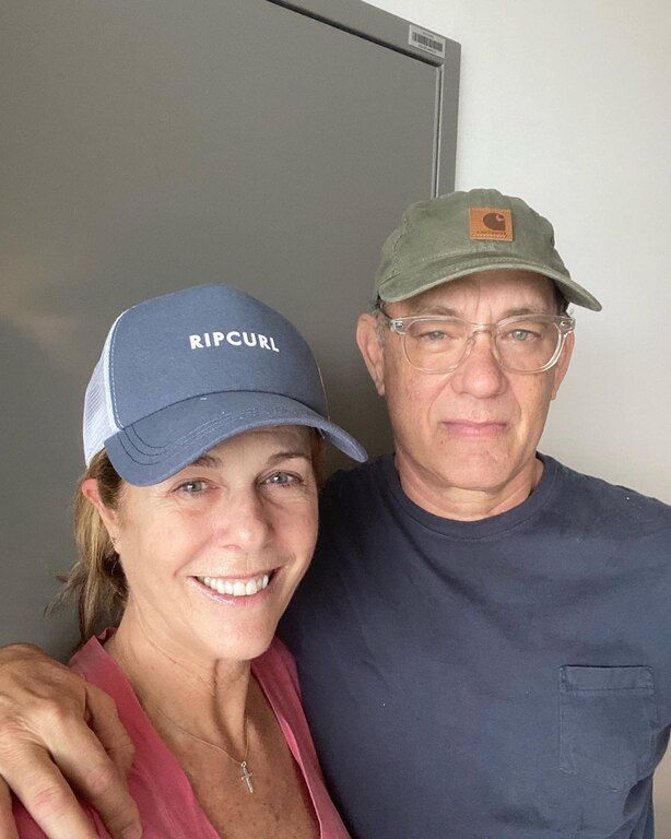 Επιτέλους ένα καλό νέο: Tom Hanks και Rita Wilson βγήκαν από το νοσοκομείο