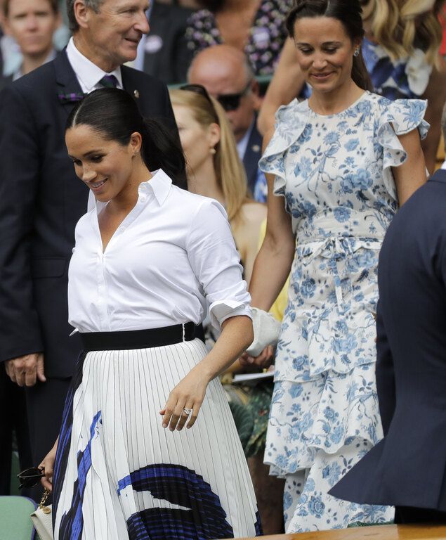 Meghan Markle: Έκλεισε την πρώτη της δουλειά μετά την παραίτηση των royal καθηκόντων της