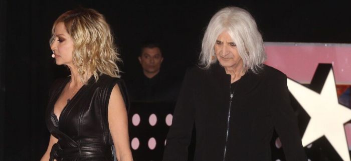 Η Βίσση είχε άλλωστε εξηγήσει πως η μουσική της σχέση με τον Καρβέλα ήταν καλύτερη από τη προσωπική ως αντρόγυνο.