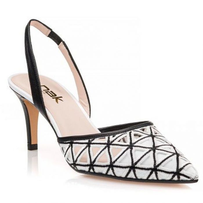 Nak Shoes