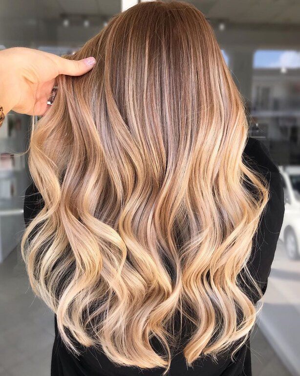 @suetyrrellstylist