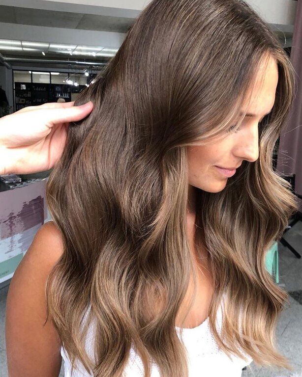 @wellahair