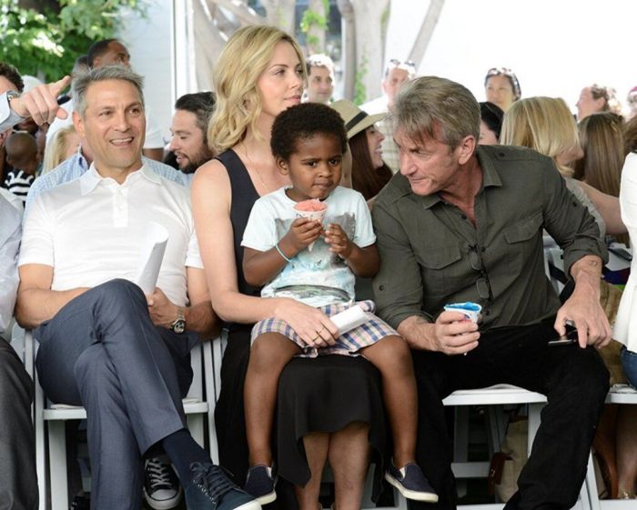 Charlize Theron-Sean Penn: Η μεγαλύτερη αποκάλυψη για τη σχέση τους