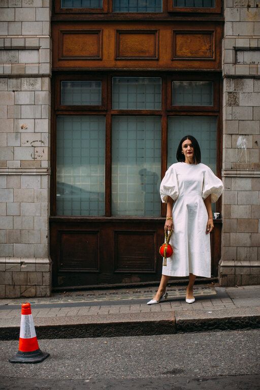 Kitten heels για preppy looks εντός και εκτός γραφείου.
