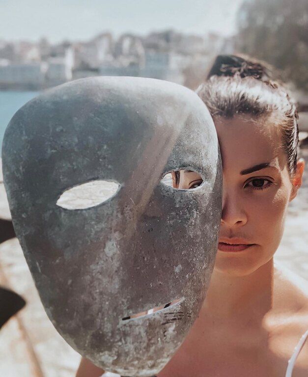 Μαρία Κορινθίου: Κρήτη