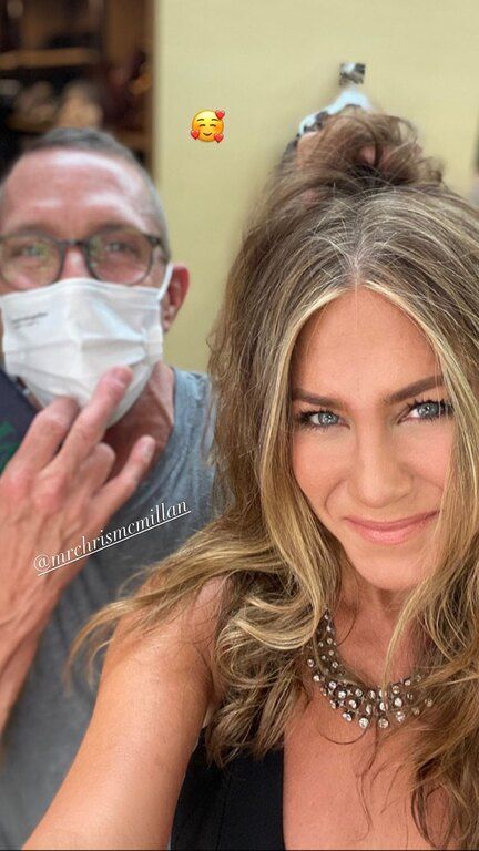 Η Jennifer απήλαυσε την προετοιμασία της.
