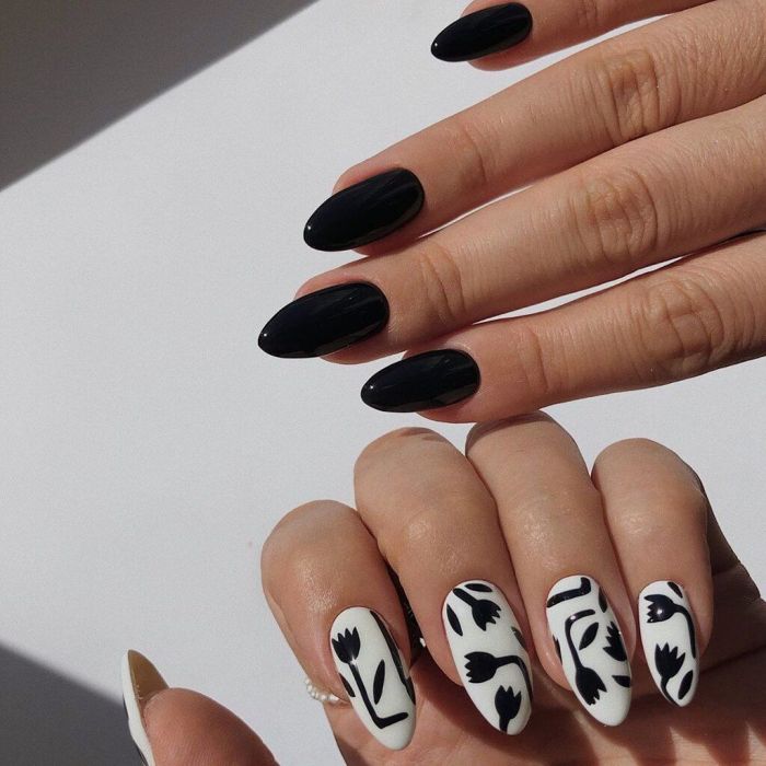 @solovey_nail_art