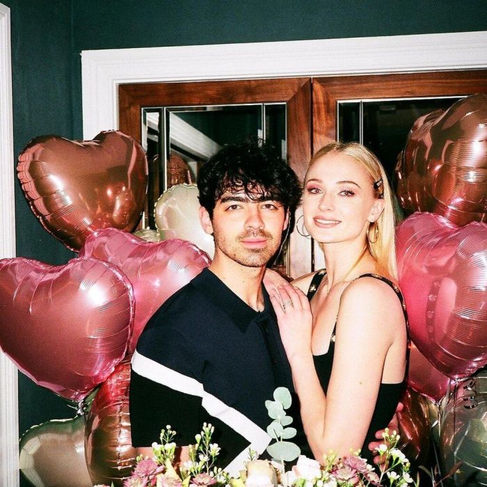 Η φωτό εγκυμοσύνης της Sophie Turner που δεν είχες ξαναδεί