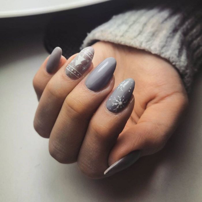 @nikyartnails_
