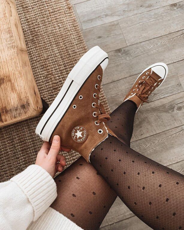 10) Converse all star chuck taylor