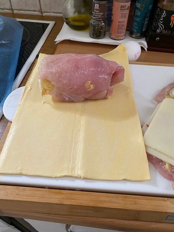 Η απόλυτη συνταγή για Κοτόπουλο Gordon Bleu αλά Wellington