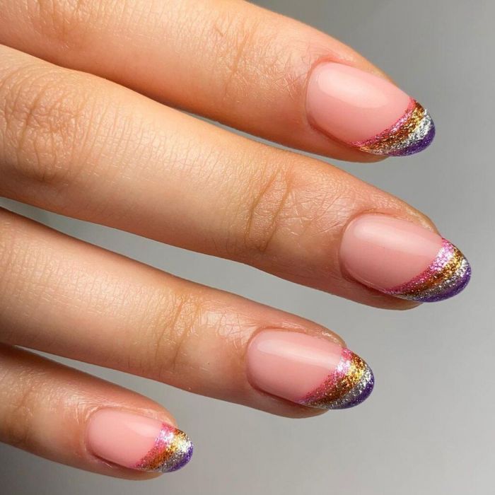 @lvtnails