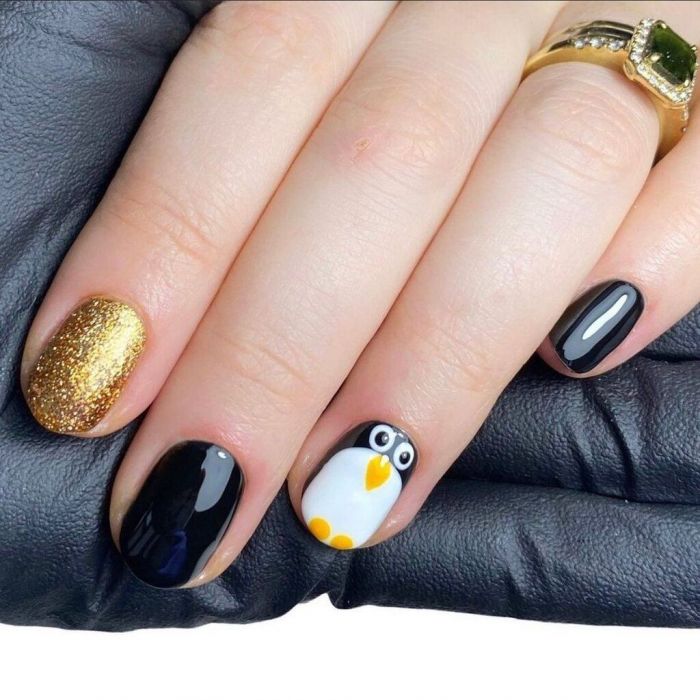 @nailsbyalicewhite