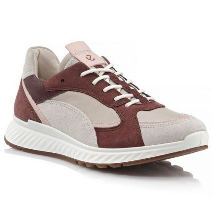 Sneakers σε γήινες αποχρώσεις, Ecco, www.nak.gr