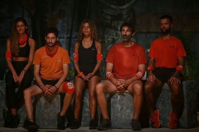 Oι "Διάσημοι" βρίσκονται πια σε δυσμενή θέση!