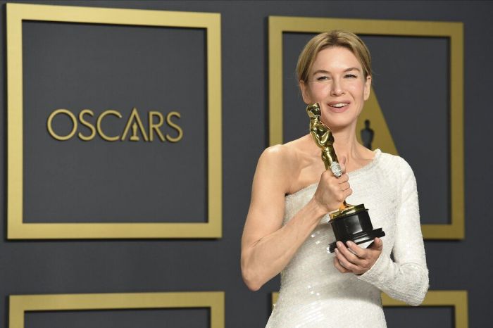 Η Renee Zellweger που κέρδισε το Oscar Α' Γυναικείου Ρόλου.