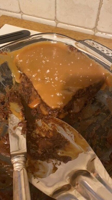 Συνταγή για τα απόλυτα Salted Caramel Brownies