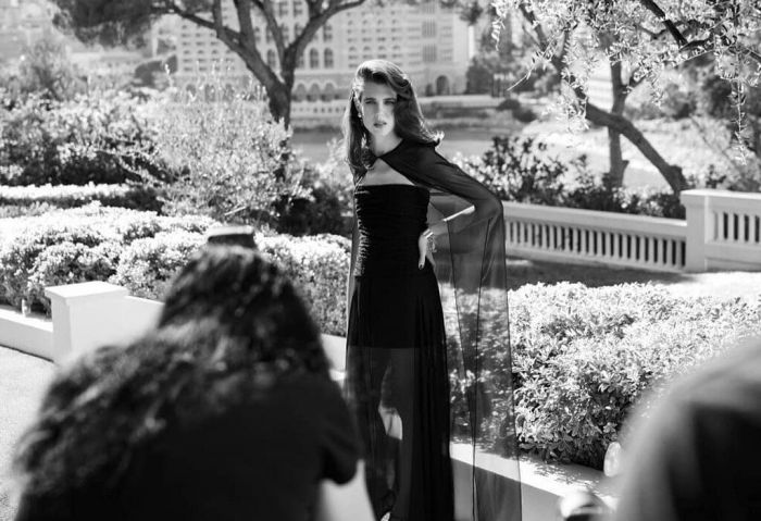 Άρωμα βασιλικό: Η Charlotte Casiraghi είναι η νέα μούσα του οίκου Chanel