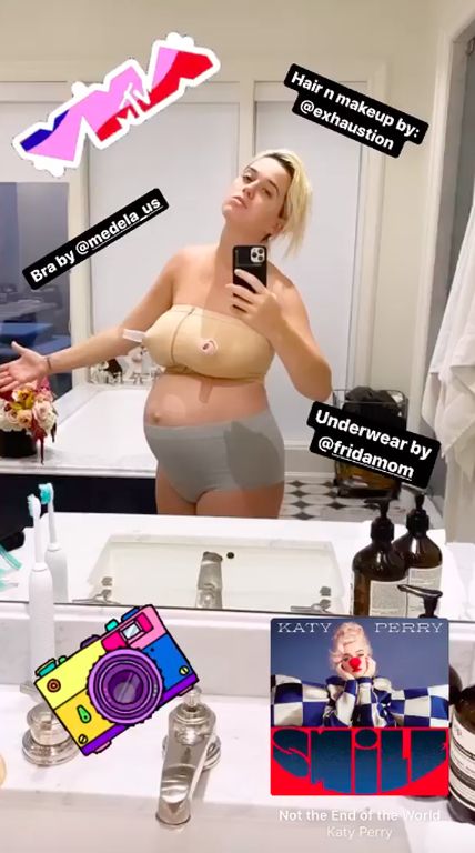 Ενώ η Katy Perry ανέβασε την πιο viral φωτογραφία ελάχιστες μέρες μετά την έξοδό της από το μαιευτήριο!