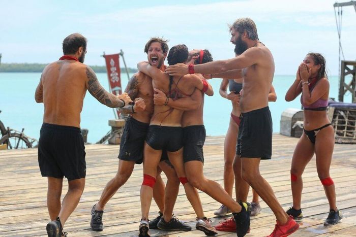 Με σκορ 10-8 οι Κόκκινοι κερδίζουν ασυλία , φαγητό & Coco Bongo party