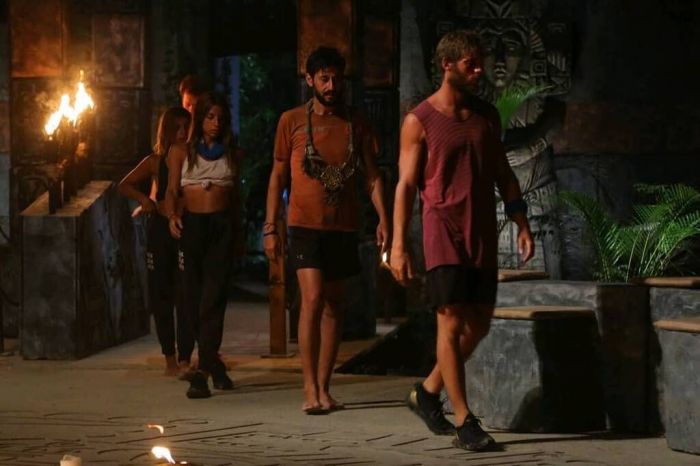 Κάποια στιγμή έγινε ένας μεγάλος καυγάς. Ο Πάνος Καλίδης είπε κάποια πράγματα που η Άννα Μαρία, ο Νλικος και ο James τα θεώρησαν υπερβολικά και προκλητικά εναντίον τους.