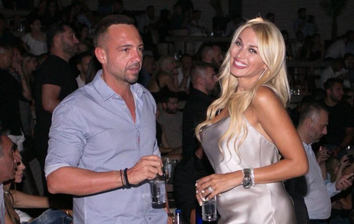 Κωνσταντίνα Σπυροπούλου: Η αλλαγή στο σώμα της και οι τρυφερές στιγμές με τον σύντροφό της (photos)