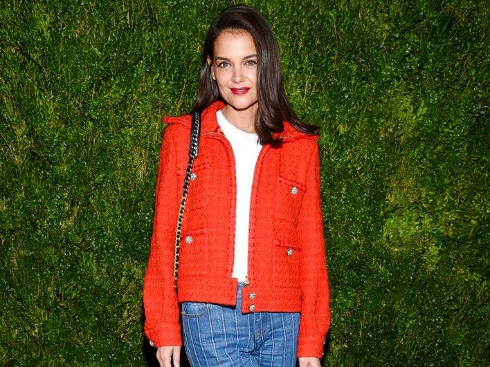 Τα παθιασμένα φιλιά της Katie Holmes με τον σύντροφό της στην Νέα Υόρκη