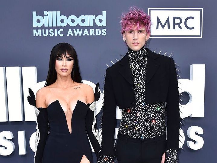 Έγκυος η Megan Fox; Ο Machine Gun Kelly πυροδότησε τις φήμες για γάμο και παιδί