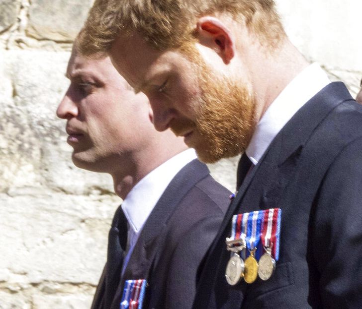 Η μεγάλη κόντρα του William με τον Harry αφορά τη μητέρα τους Diana (photos)