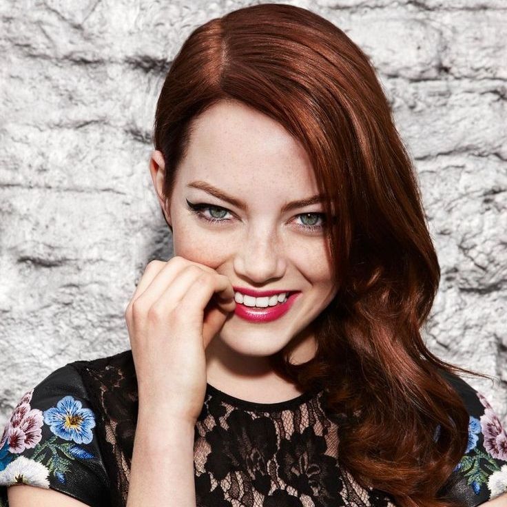 H Emma Stone έγινε ξανθιά!