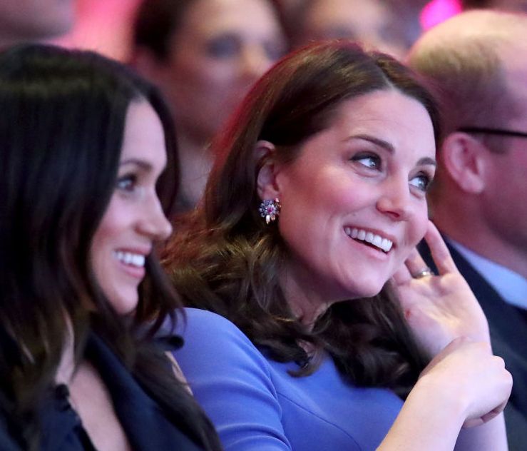 Πανικός στο Παλάτι: Στα μαχαίρια η Μeghan Markle με την Kate Middleton και δεν φαντάζεσαι το λόγο!