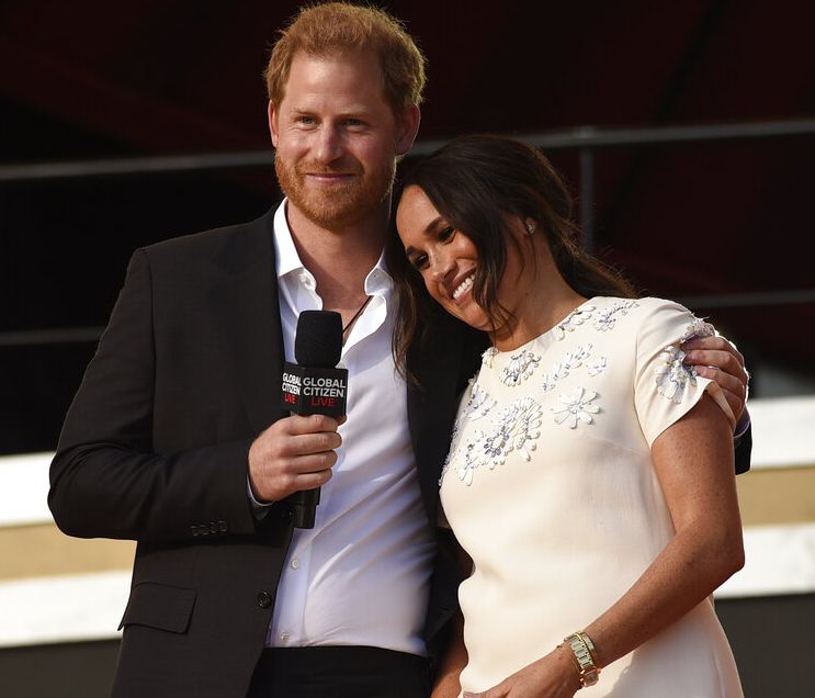 Η βασίλισσα Ελισάβετ δε θέλει τον Harry και τη Meghan στο Πλατινένιο Ιωβηλαίο - Εξορισμένος ο Andrew