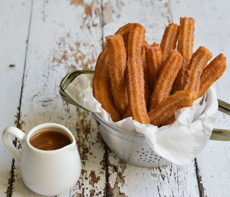 Churros, από τον Γιώργο Τσούλη