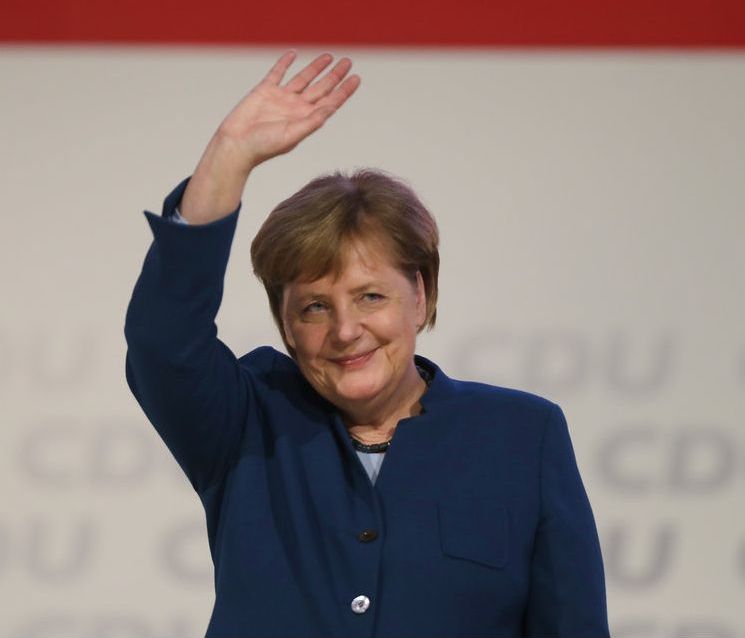 Angela Merkel: Οι αδύναμες στιγμές της πιο σκληρής γυναίκας της Ευρώπης - Το αντίο ως καγκελάριος