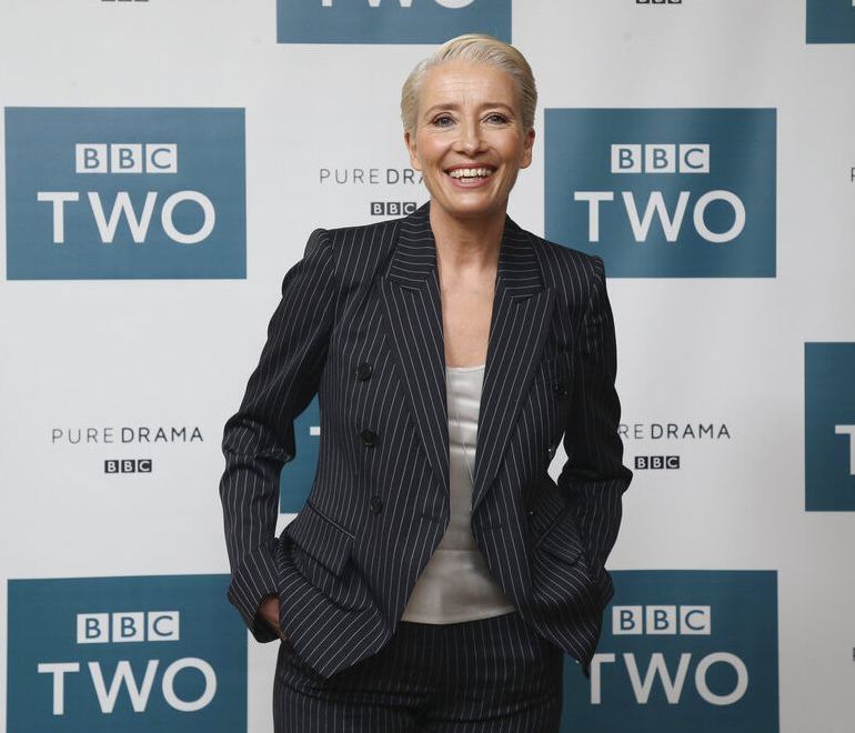 Emma Thompson: «Είναι μεγάλη δοκιμασία να γυρίσεις γυμνές σκηνές στα 62»
