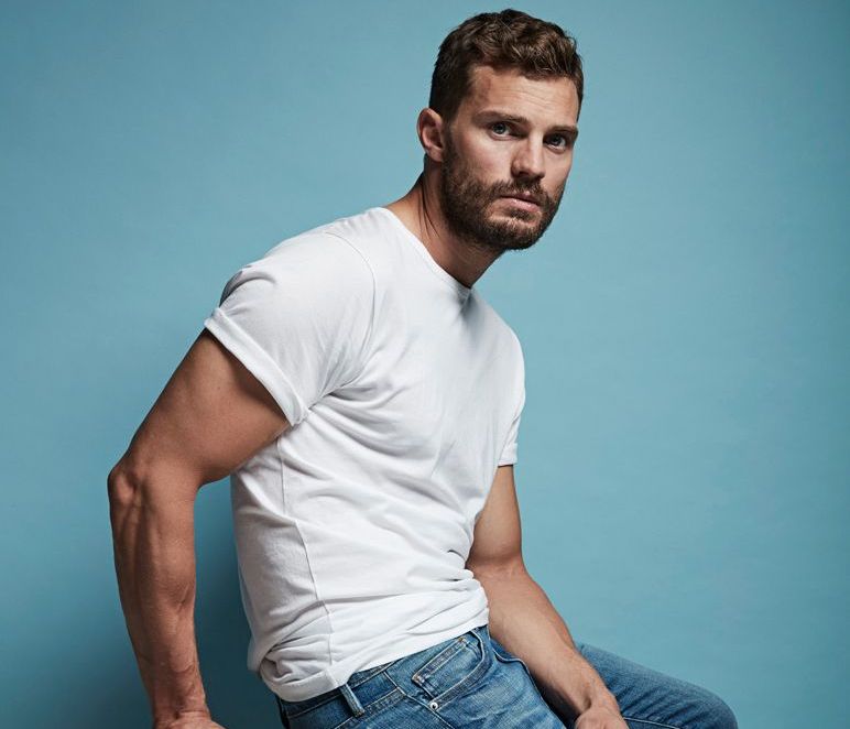 Fifty Shades of Jamie! Και όμως αυτός ο 23χρονος νέος είναι ο Jamie Dornan