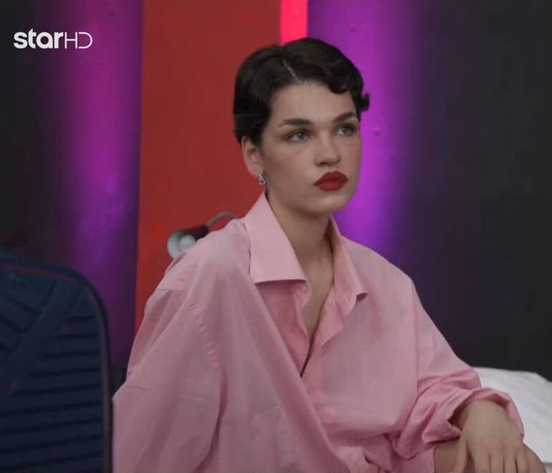 GNTM 4: Η Ιωάννα αποχώρησε αλλά η Κυβέλη κατάφερε να κάνει έξαλλο το Twitter