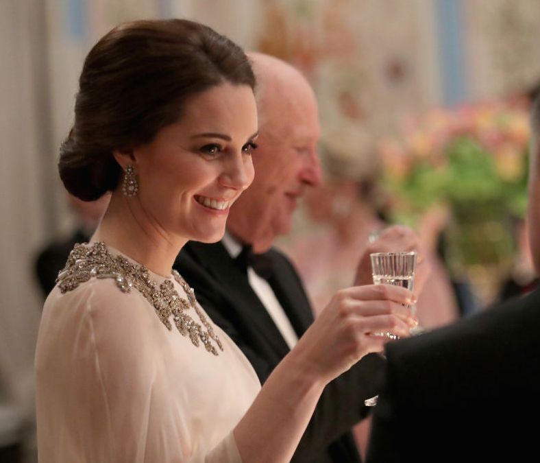 Η Kate Middleton έκανε άλλη μια ονειρική εμφάνιση, στον έκτο μήνα της εγκυμοσύνης της
