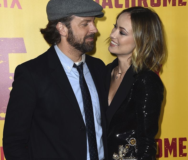 Jason Sudeikis: Ο πρώην της Olivia Wilde την ξεπέρασε με πανέμορφο μοντέλο (photos)
