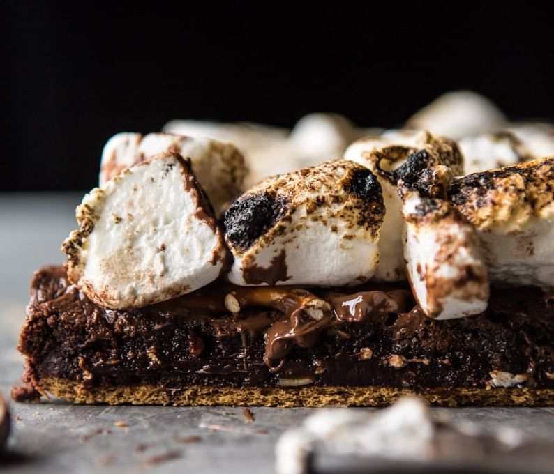 Αυτά τα σοκολατένια brownies δεν θα θες να τα μοιραστείς με κανέναν