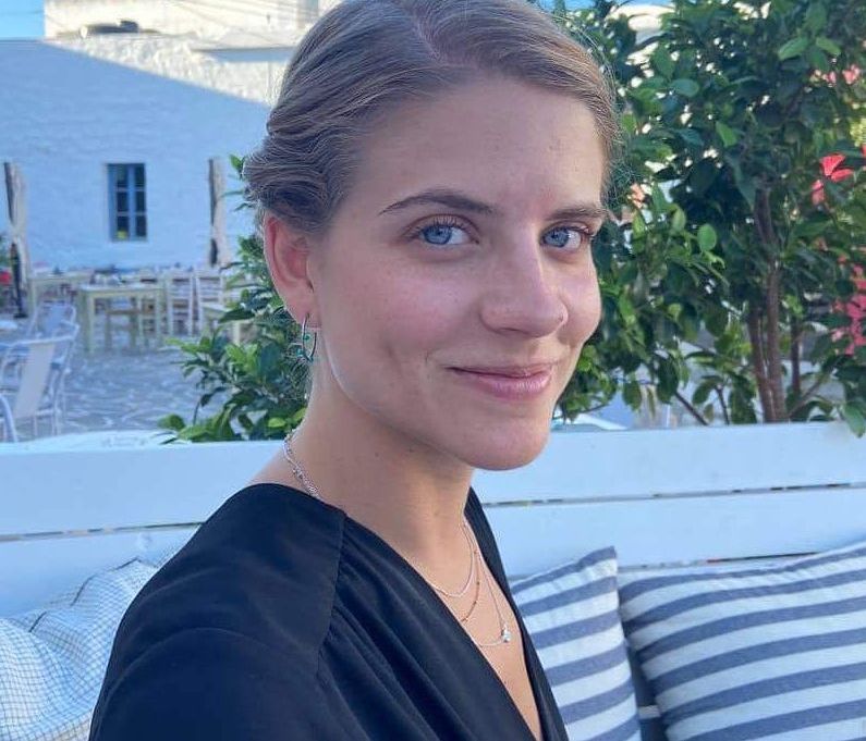 Αυτή είναι η πρώτη φωτογραφία της Δανάης Μιχαλάκη στο Instagram